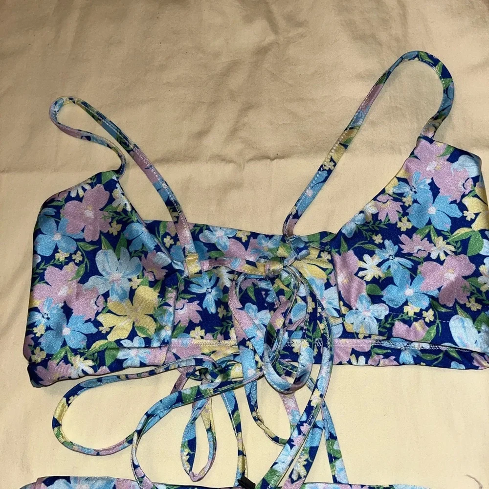 NWT, Nasty Gal 2 Piece, Size 10 - Picture 4 of 12